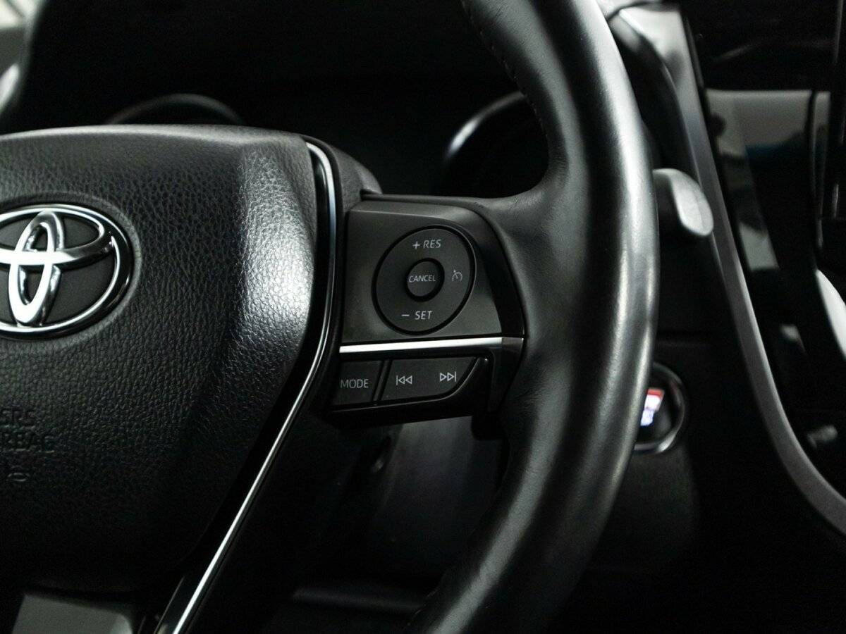 Купить Toyota Camry с пробегом. Фото: #23