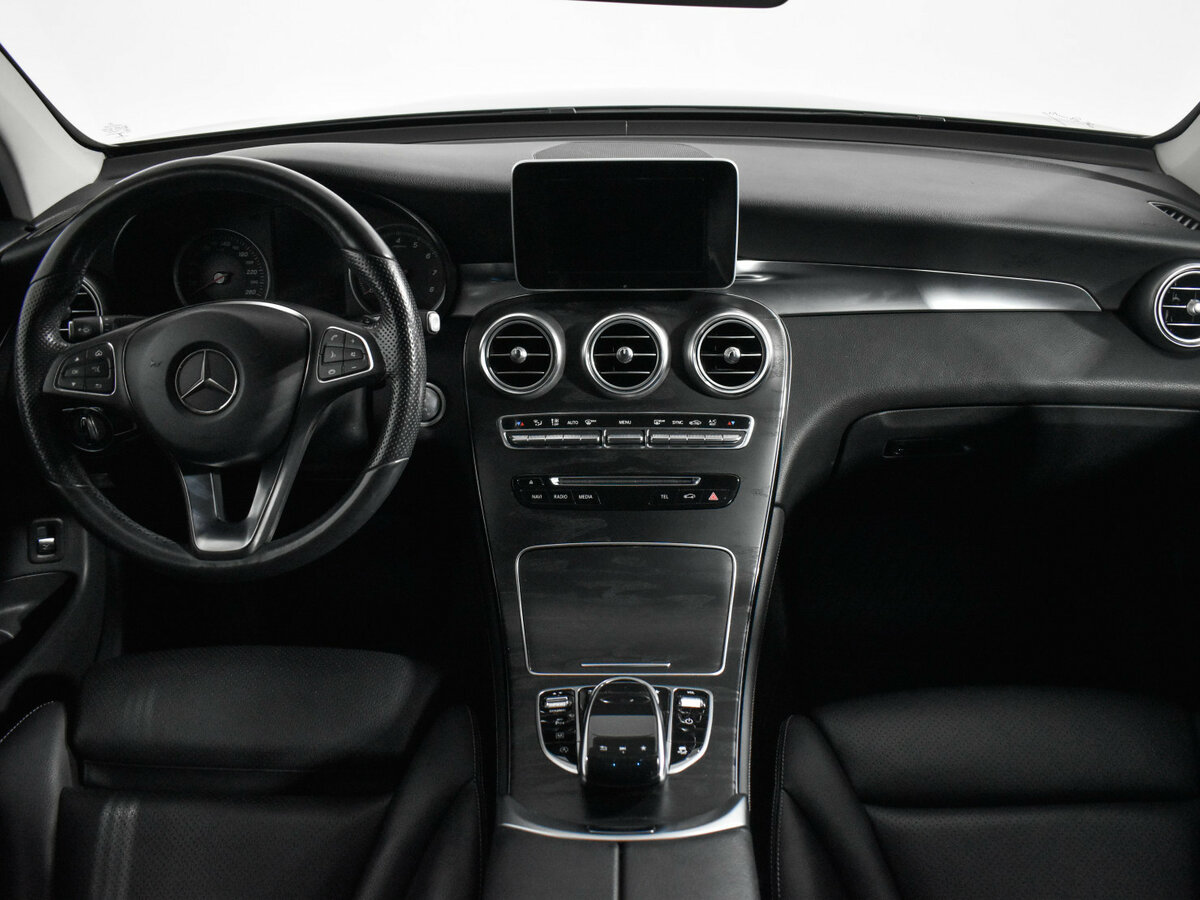 Купить Mercedes-Benz GLC Coupe с пробегом. Фото: #11
