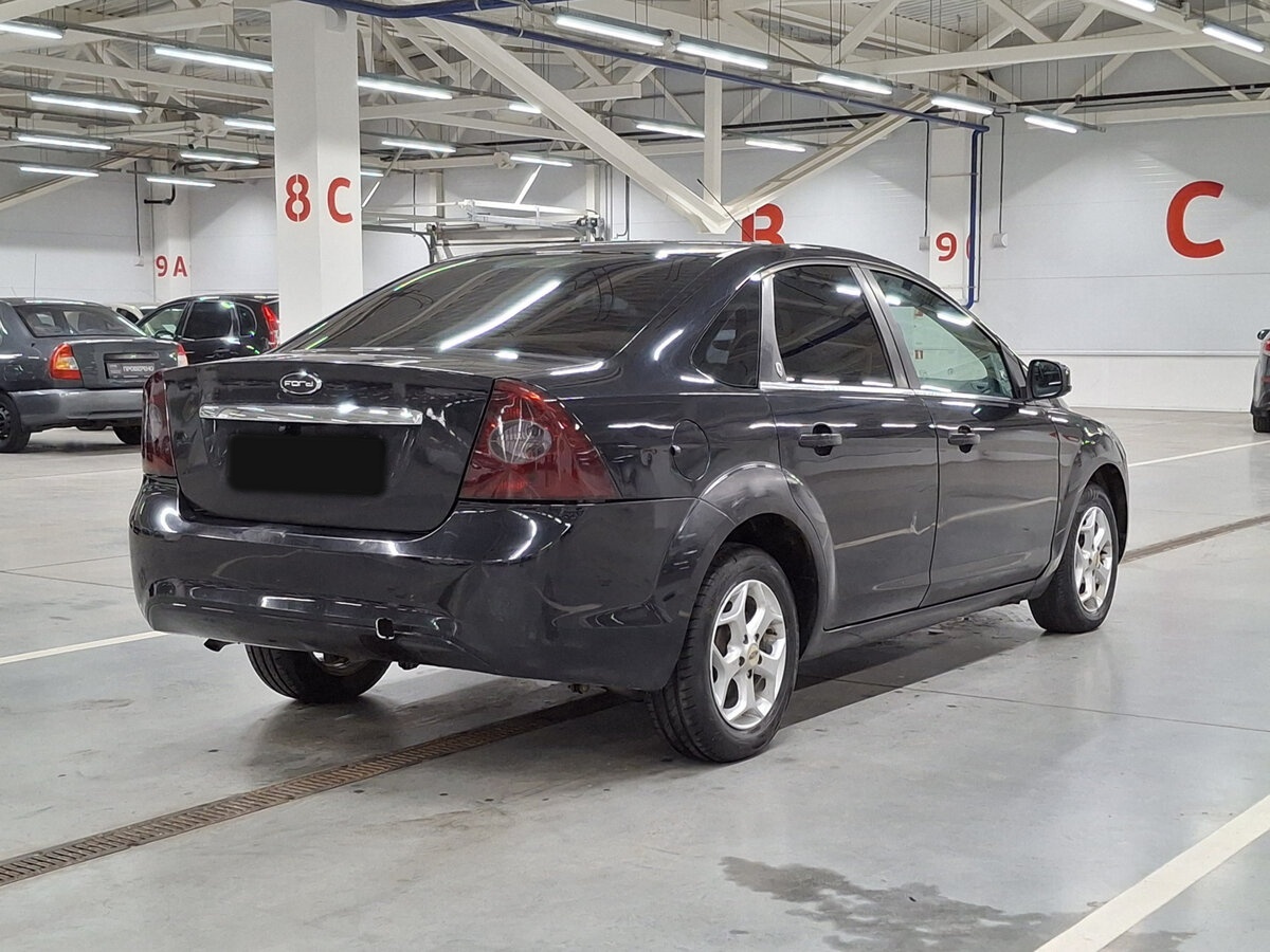 Купить Ford Focus с пробегом. Фото: #4