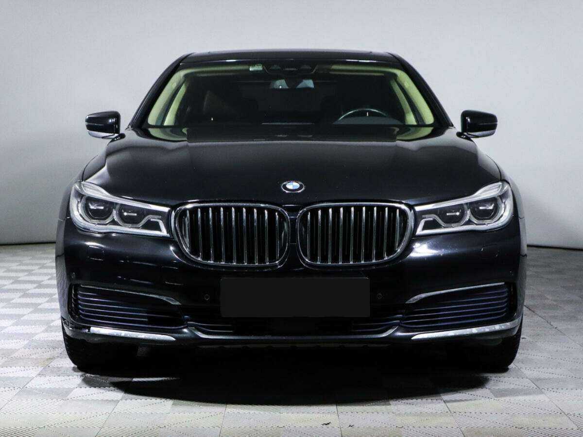 Купить BMW 7 серии с пробегом. Фото: #1