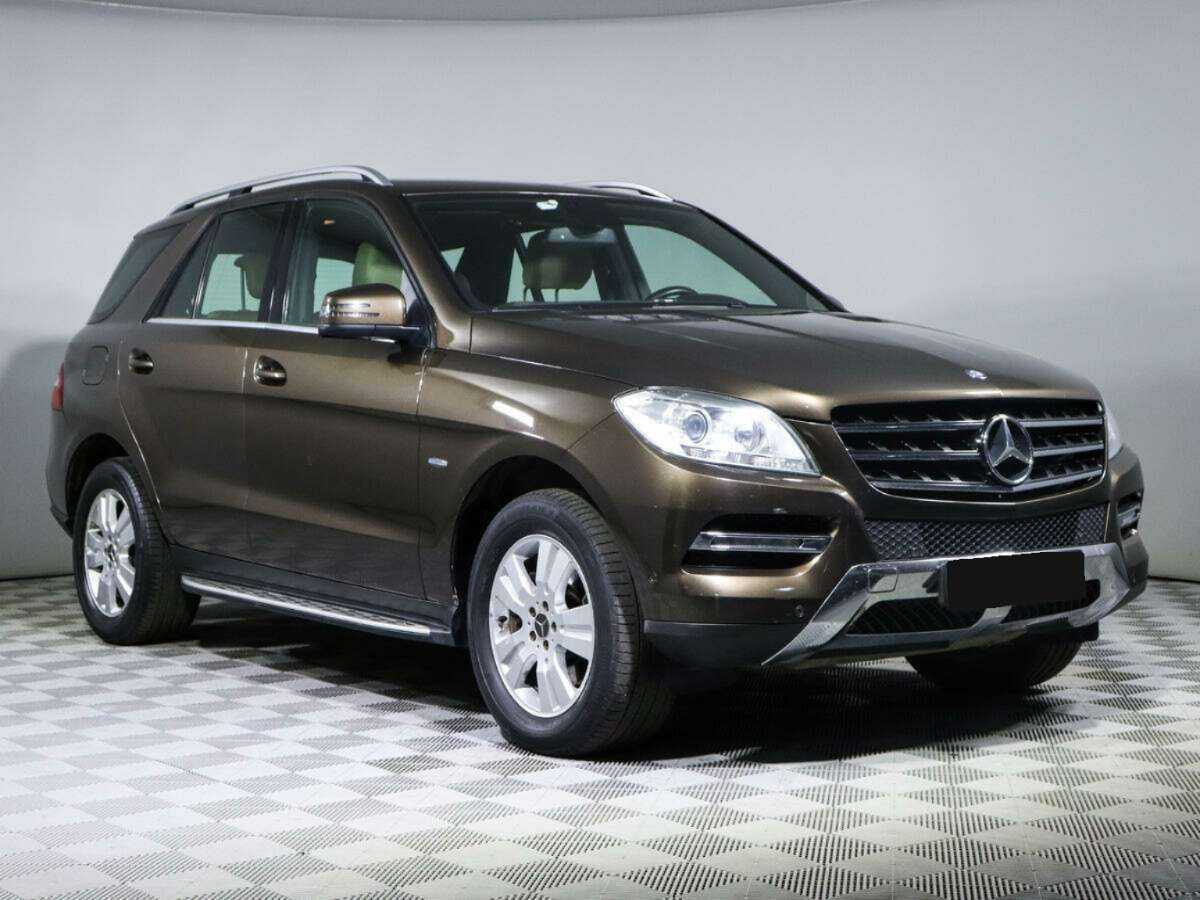 Купить Mercedes-Benz M-Класс с пробегом. Фото: #2