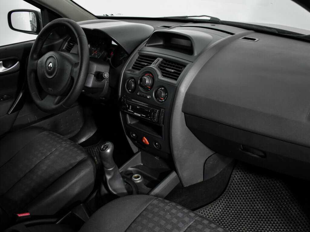 Купить Renault Megane с пробегом. Фото: #12