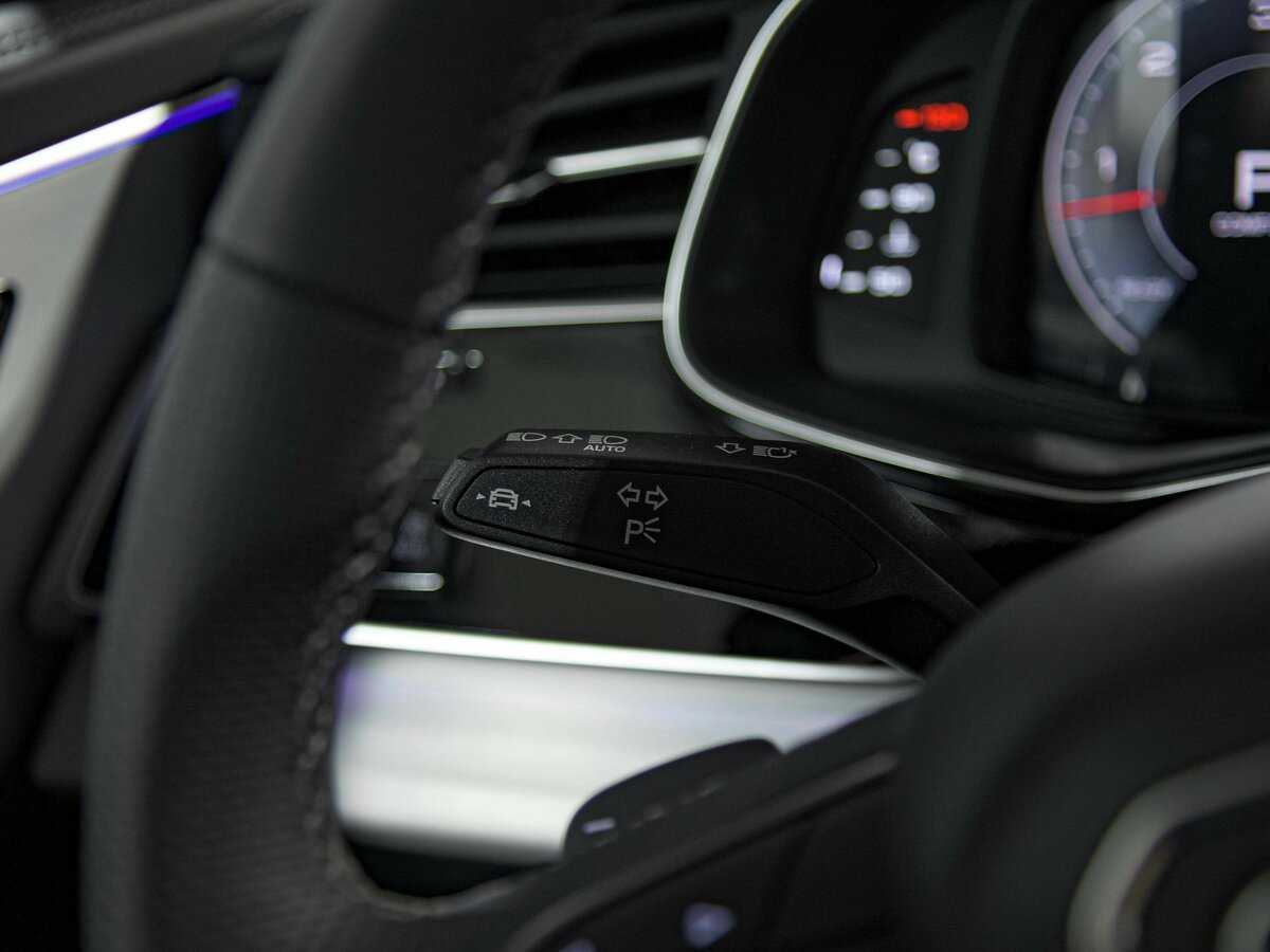 Купить Audi Q8 с пробегом. Фото: #8