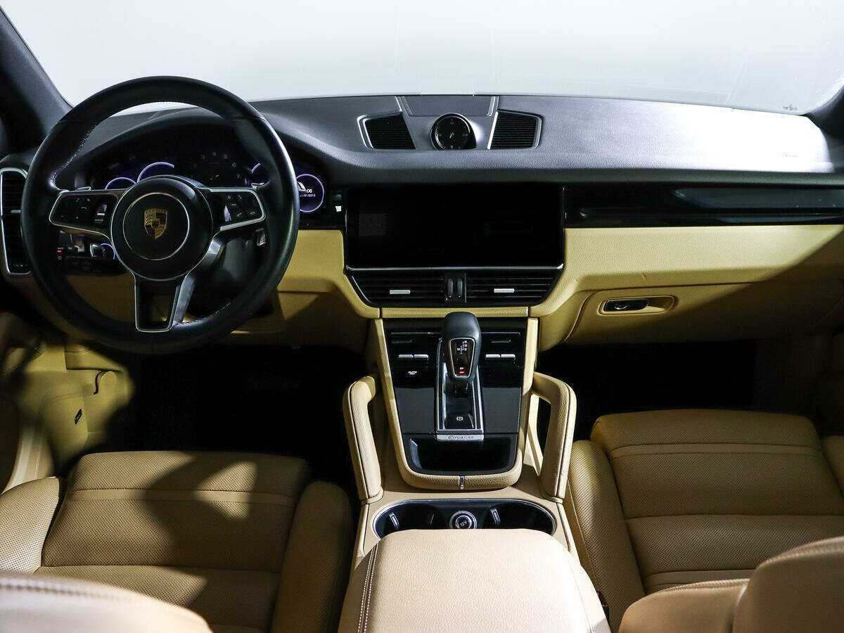 Купить Porsche Cayenne с пробегом. Фото: #10