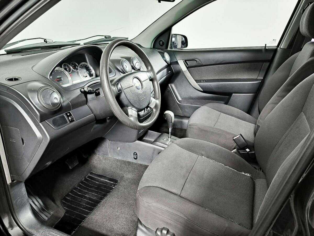 Купить Chevrolet Aveo с пробегом. Фото: #13