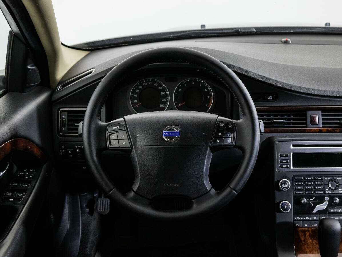 Купить Volvo S80 с пробегом. Фото: #11