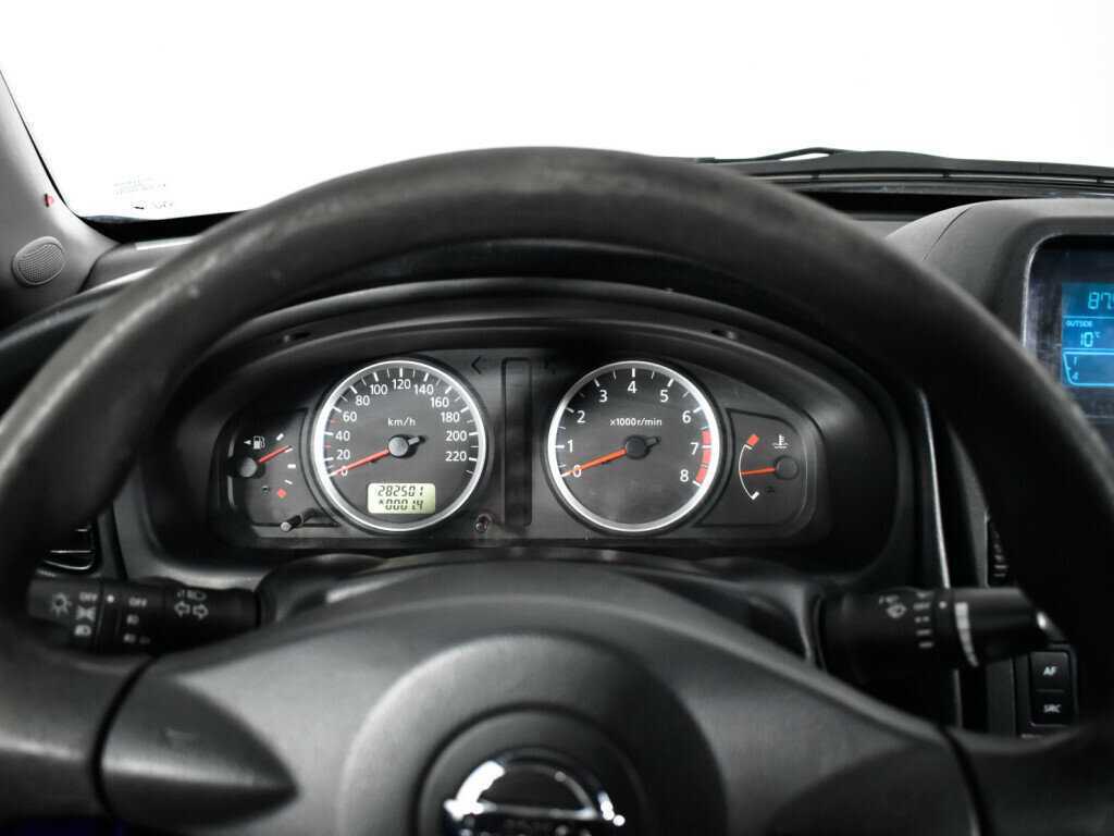 Купить Nissan Almera с пробегом. Фото: #10