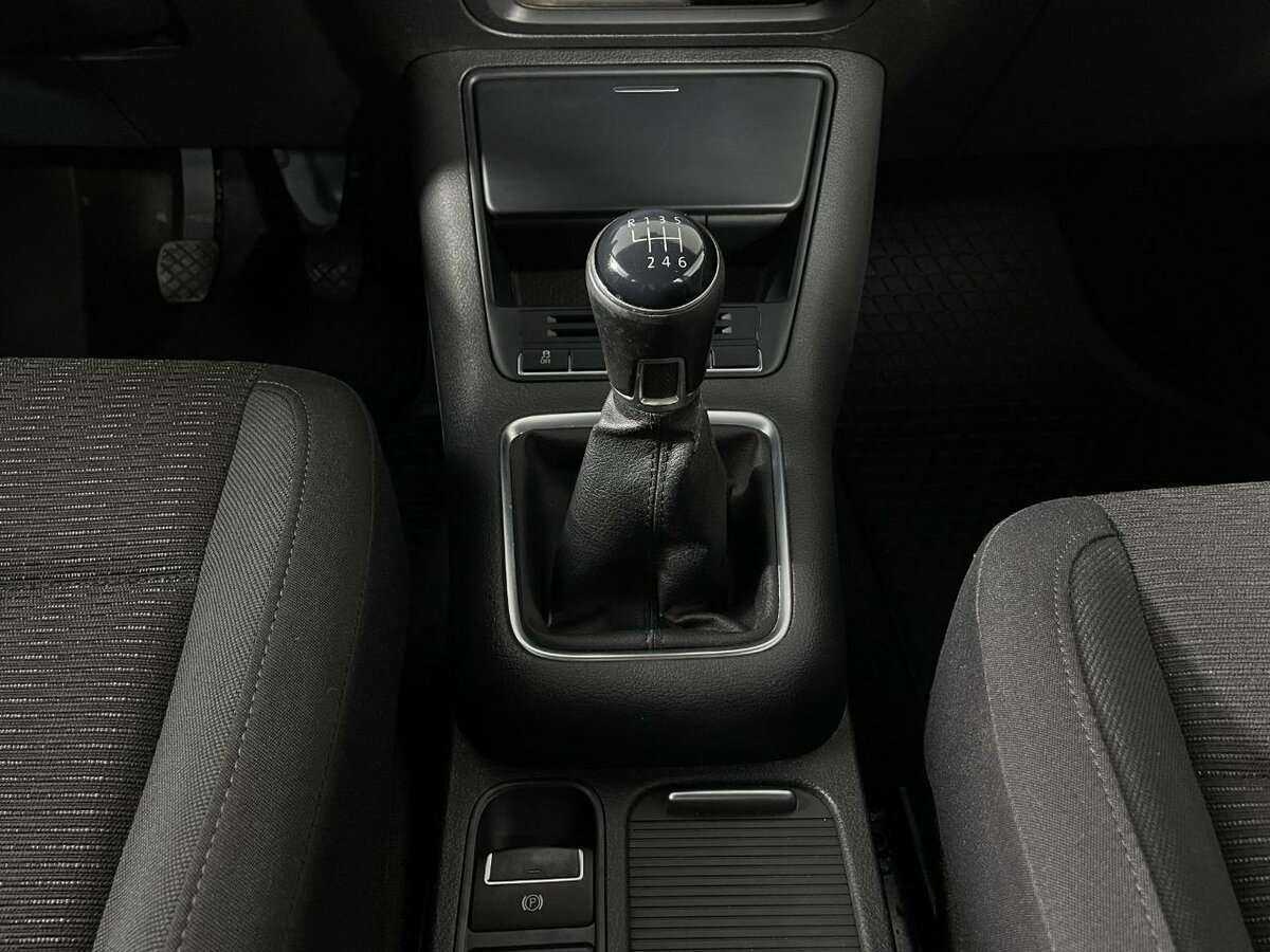 Купить Volkswagen Tiguan с пробегом. Фото: #12