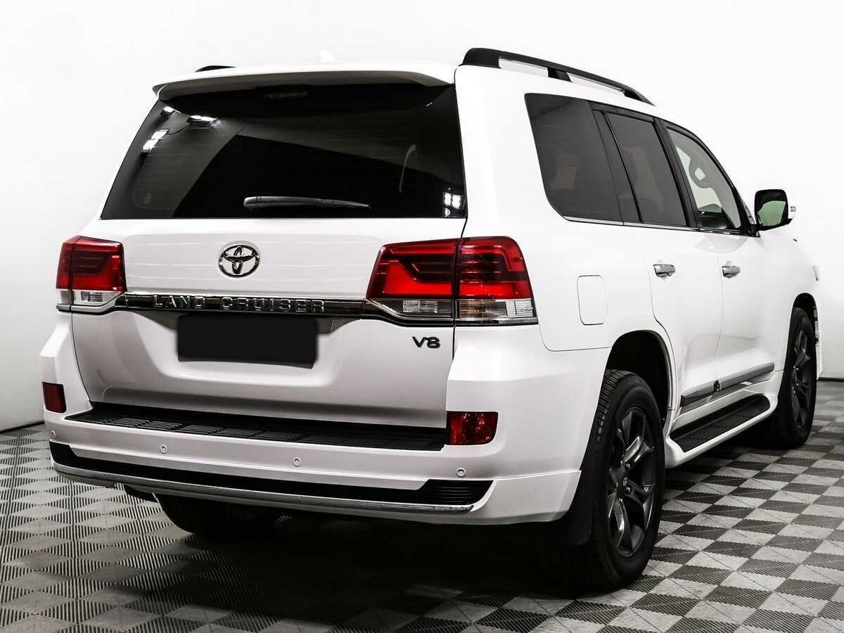 Купить Toyota Land Cruiser с пробегом. Фото: #4