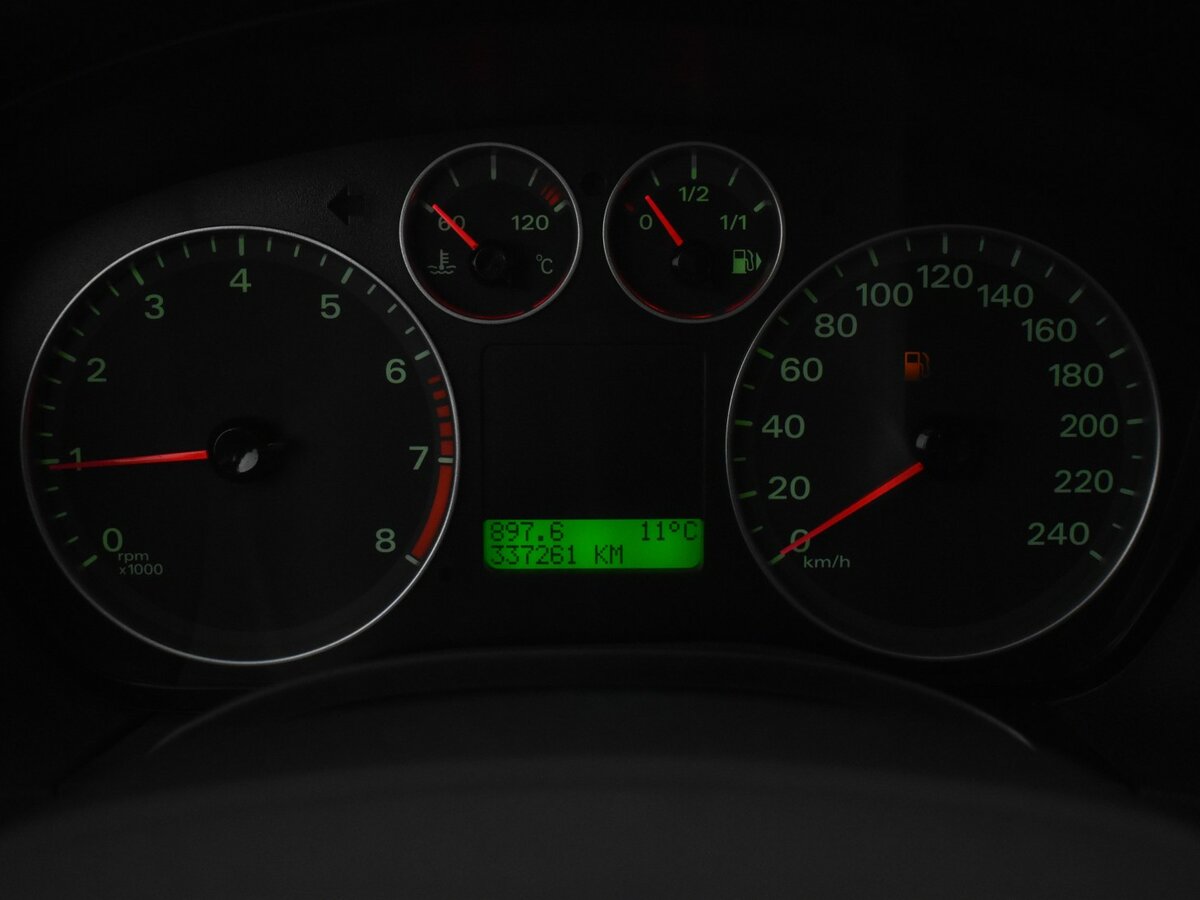 Купить Ford Focus с пробегом. Фото: #12