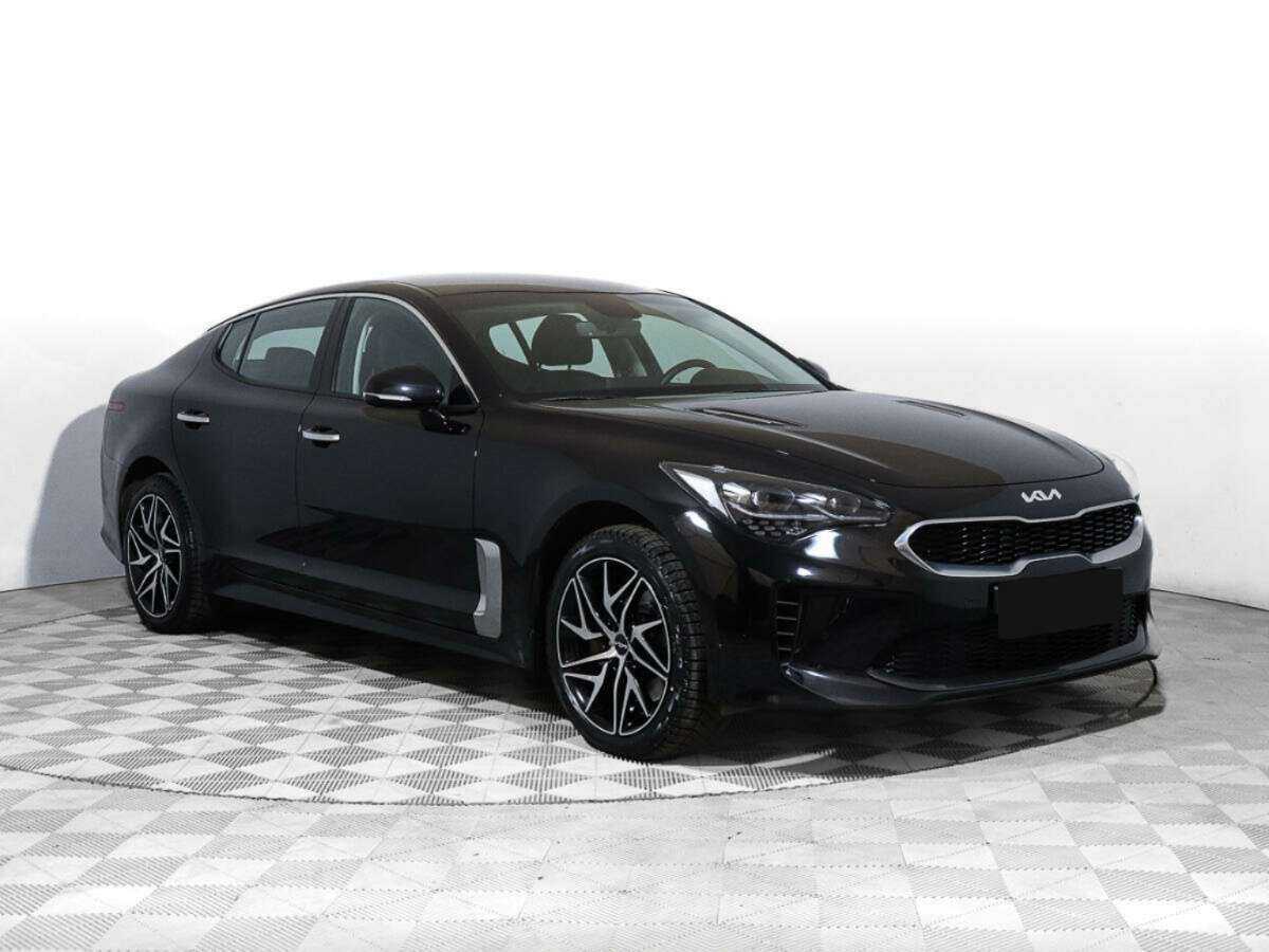 Купить Kia Stinger с пробегом. Фото: #2