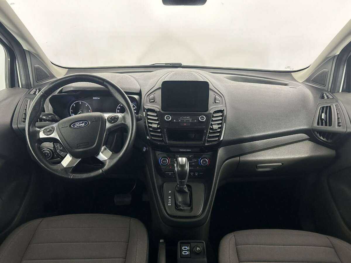 Купить Ford Tourneo Connect с пробегом. Фото: #6