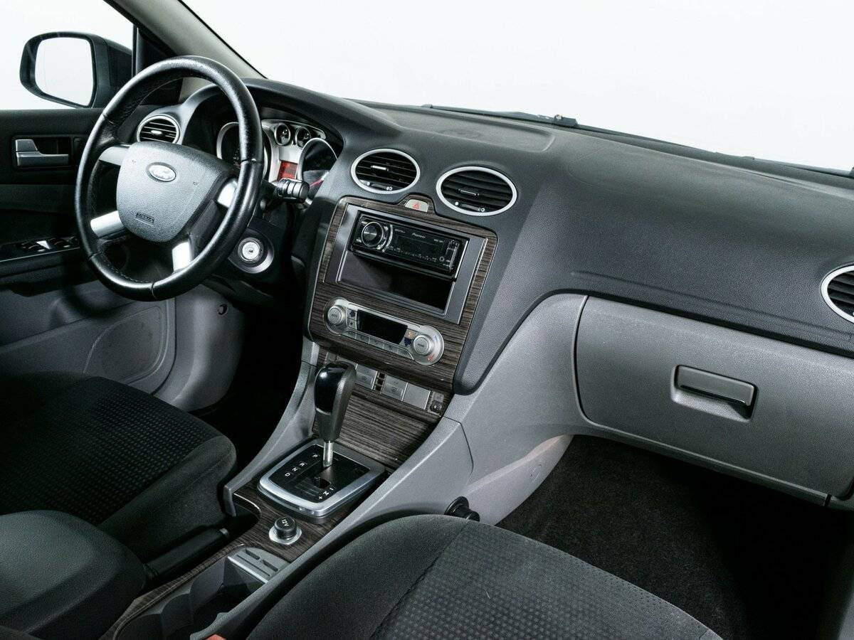 Купить Ford Focus с пробегом. Фото: #7