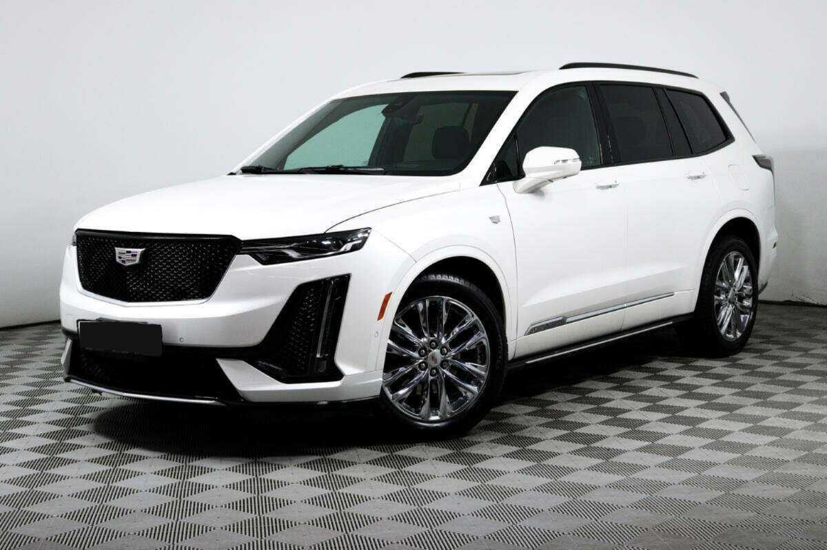Купить Cadillac XT6 с пробегом. Посмотреть фото