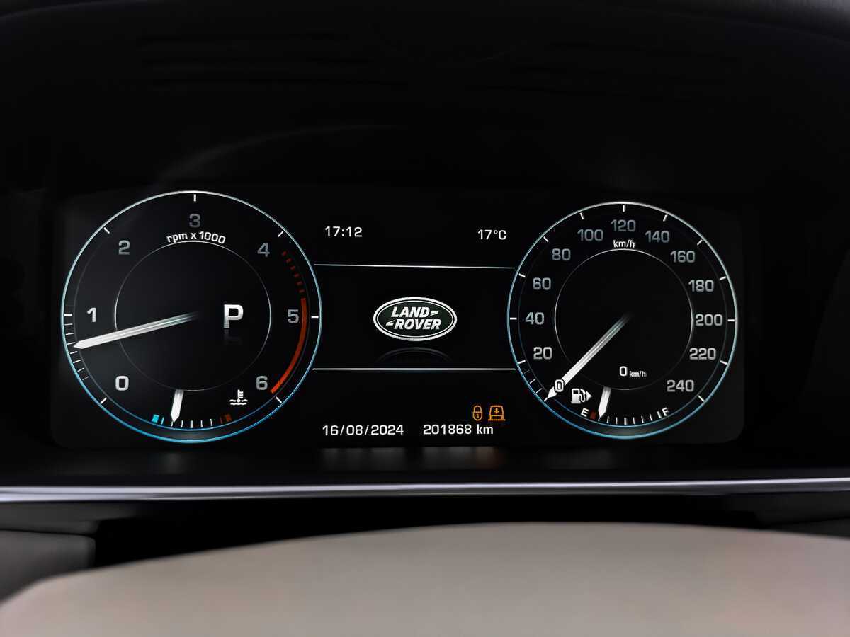 Купить Land Rover Range Rover с пробегом. Фото: #11