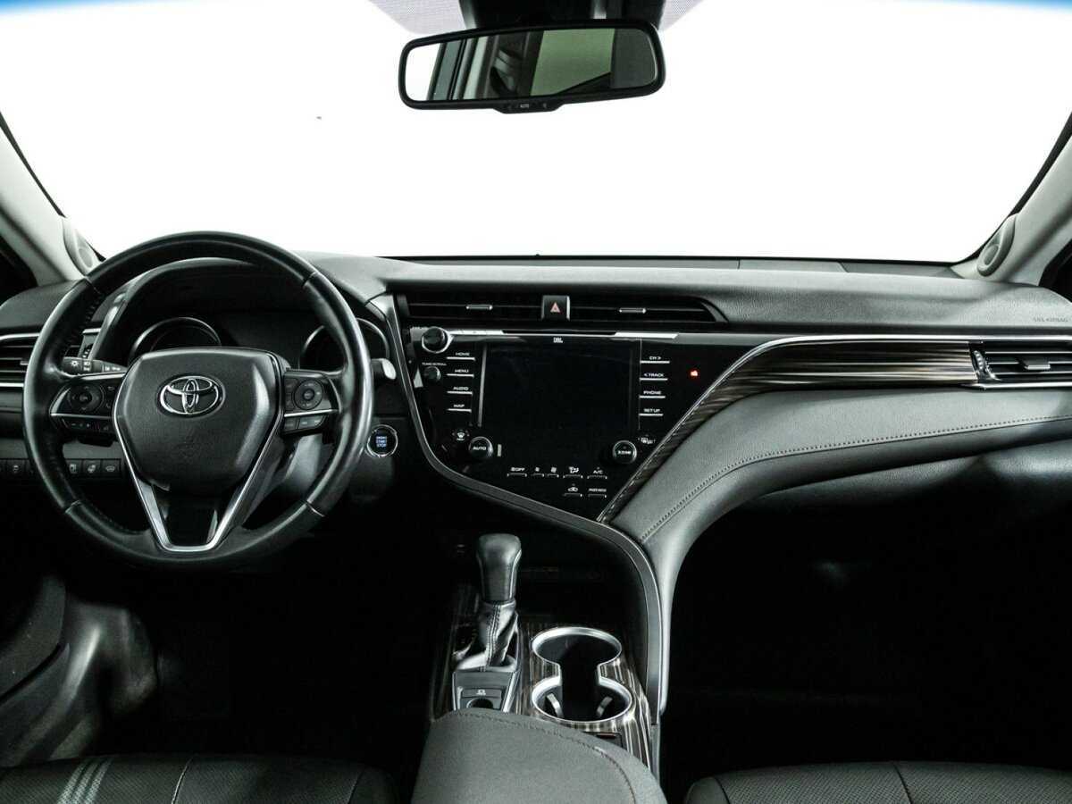 Купить Toyota Camry с пробегом. Фото: #12