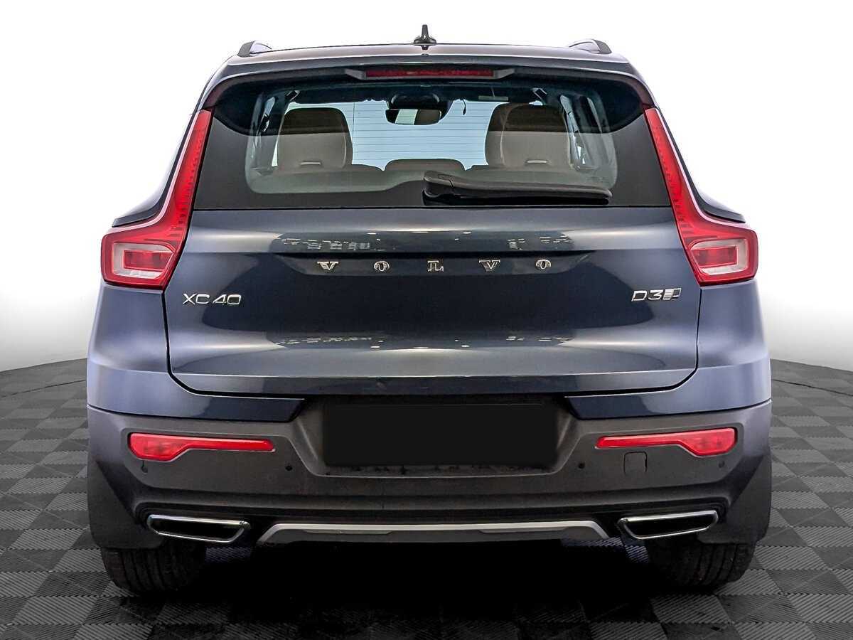 Купить Volvo XC40 с пробегом. Фото: #4