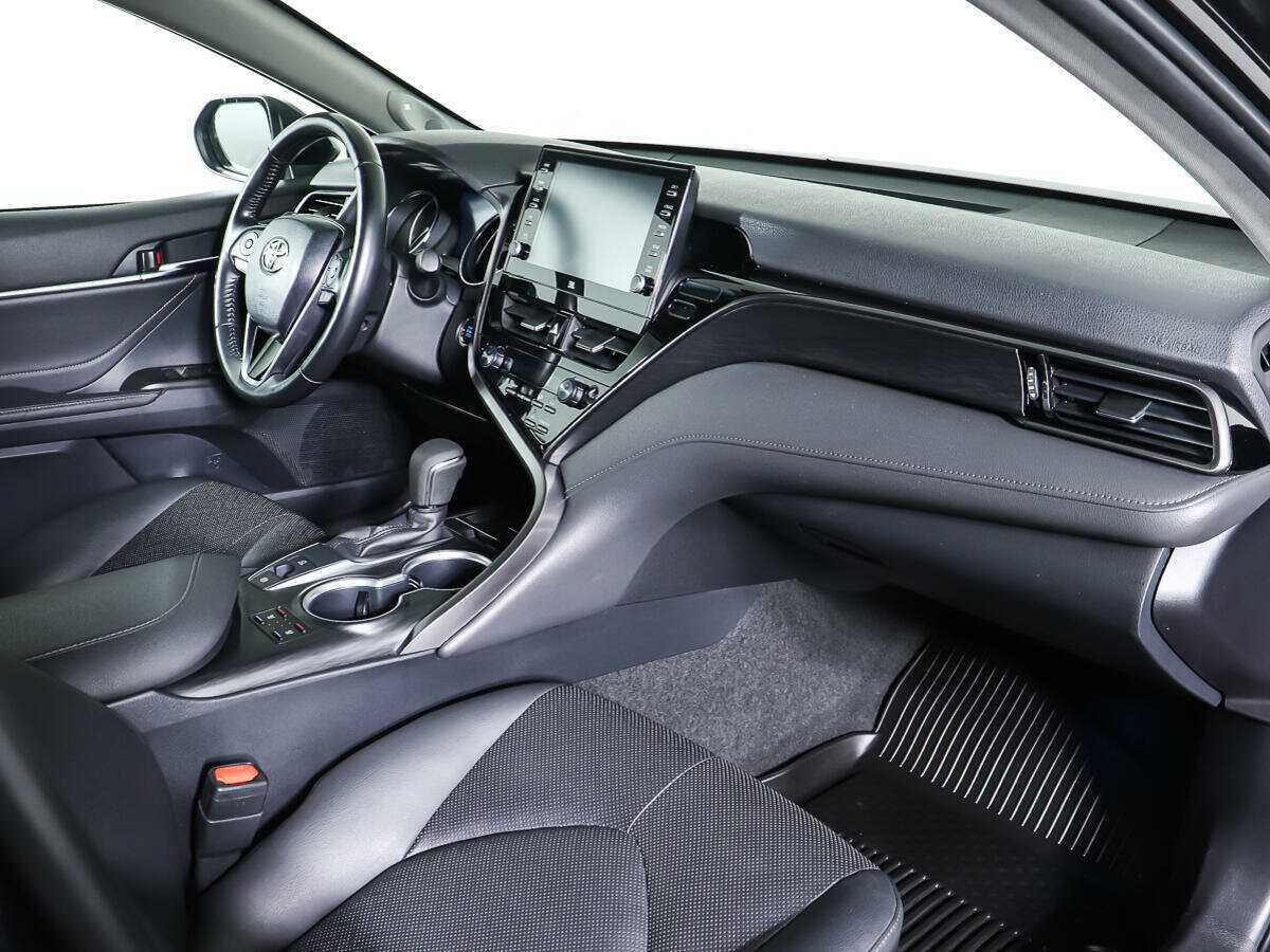 Купить Toyota Camry с пробегом. Фото: #7