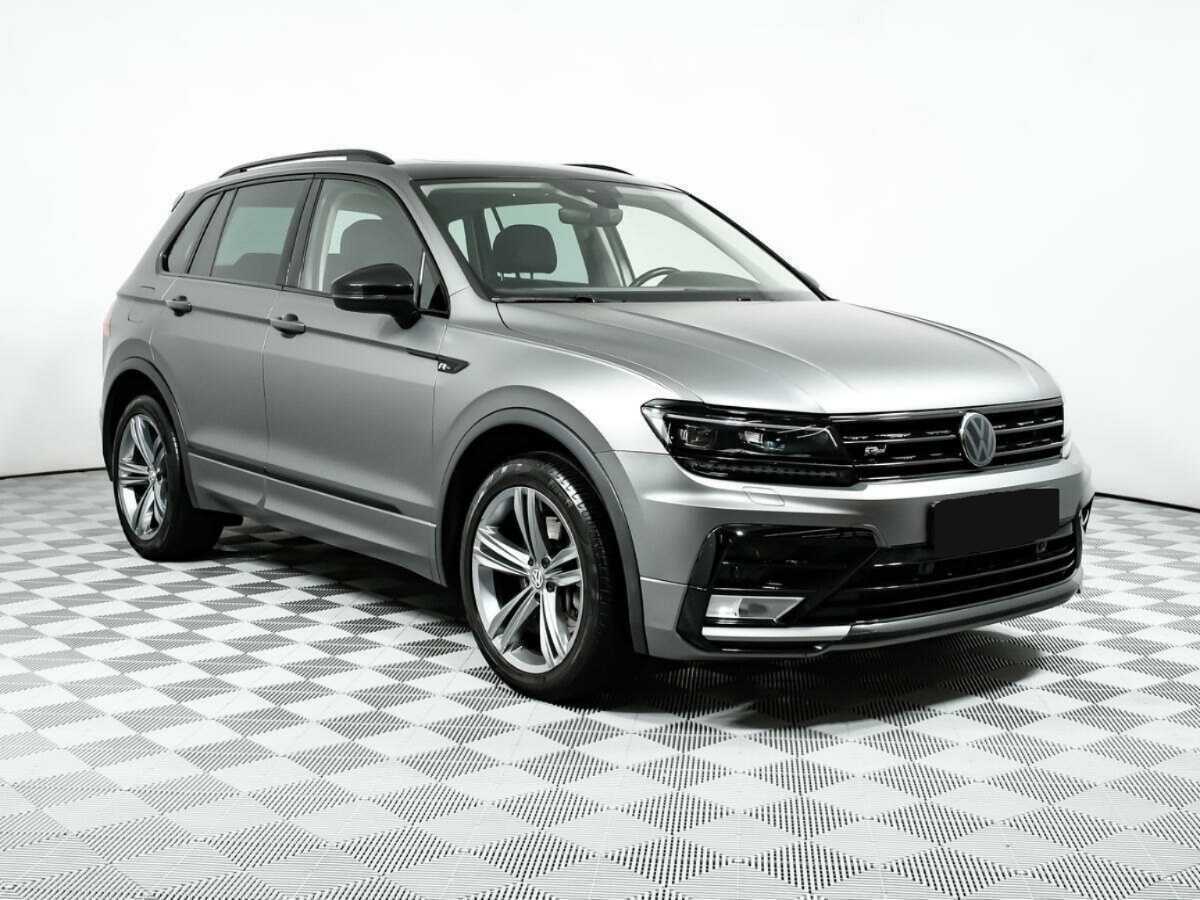 Купить Volkswagen Tiguan с пробегом. Фото: #2