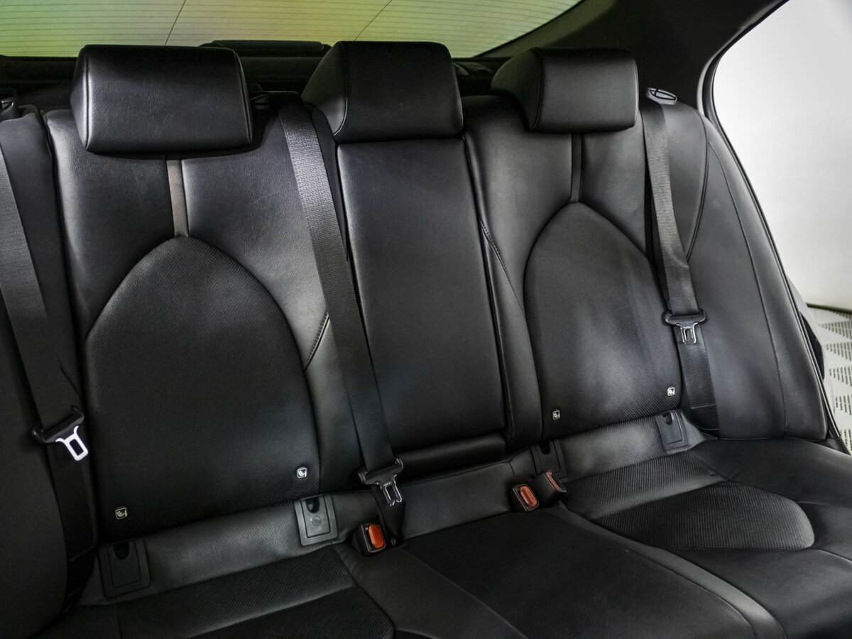Купить Toyota Camry с пробегом. Фото: #12