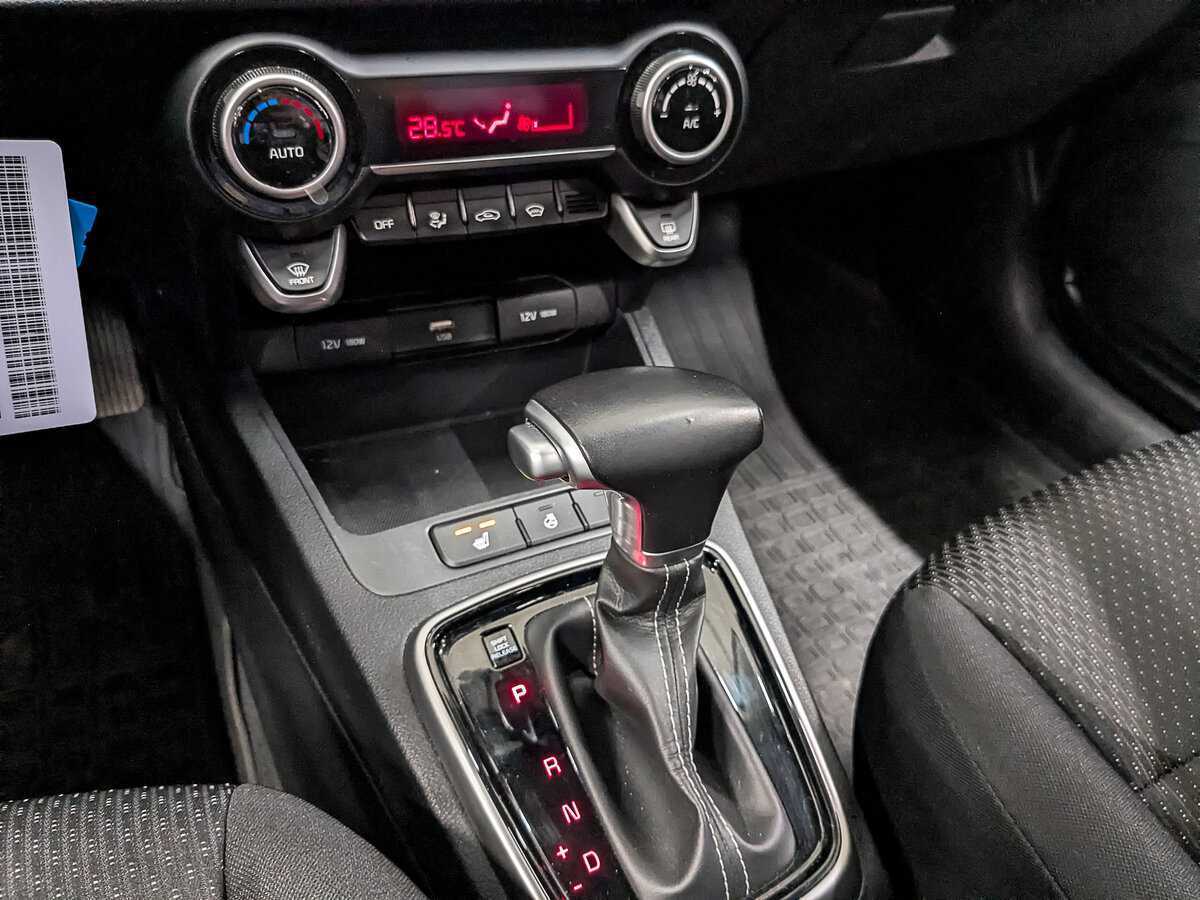 Купить Kia Rio с пробегом. Фото: #18