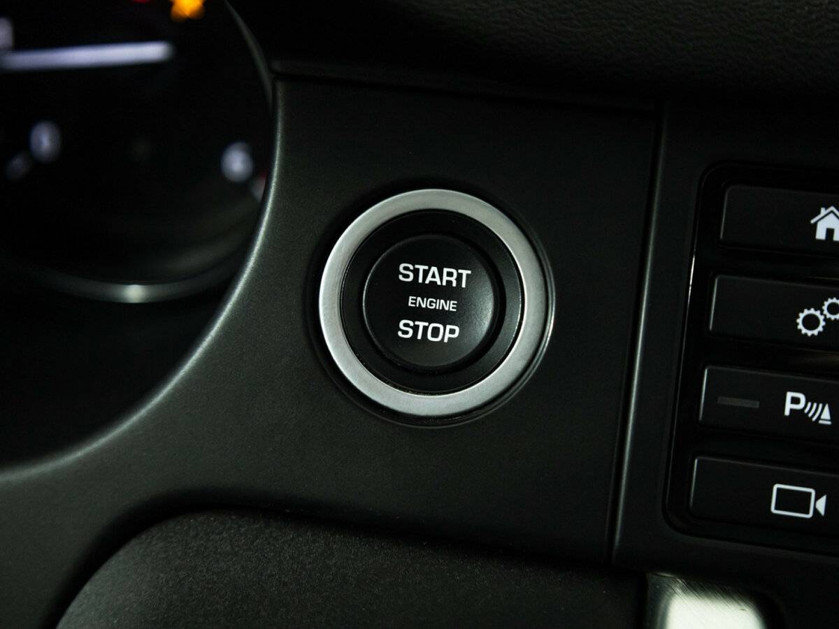 Купить Land Rover Discovery Sport с пробегом. Фото: #18