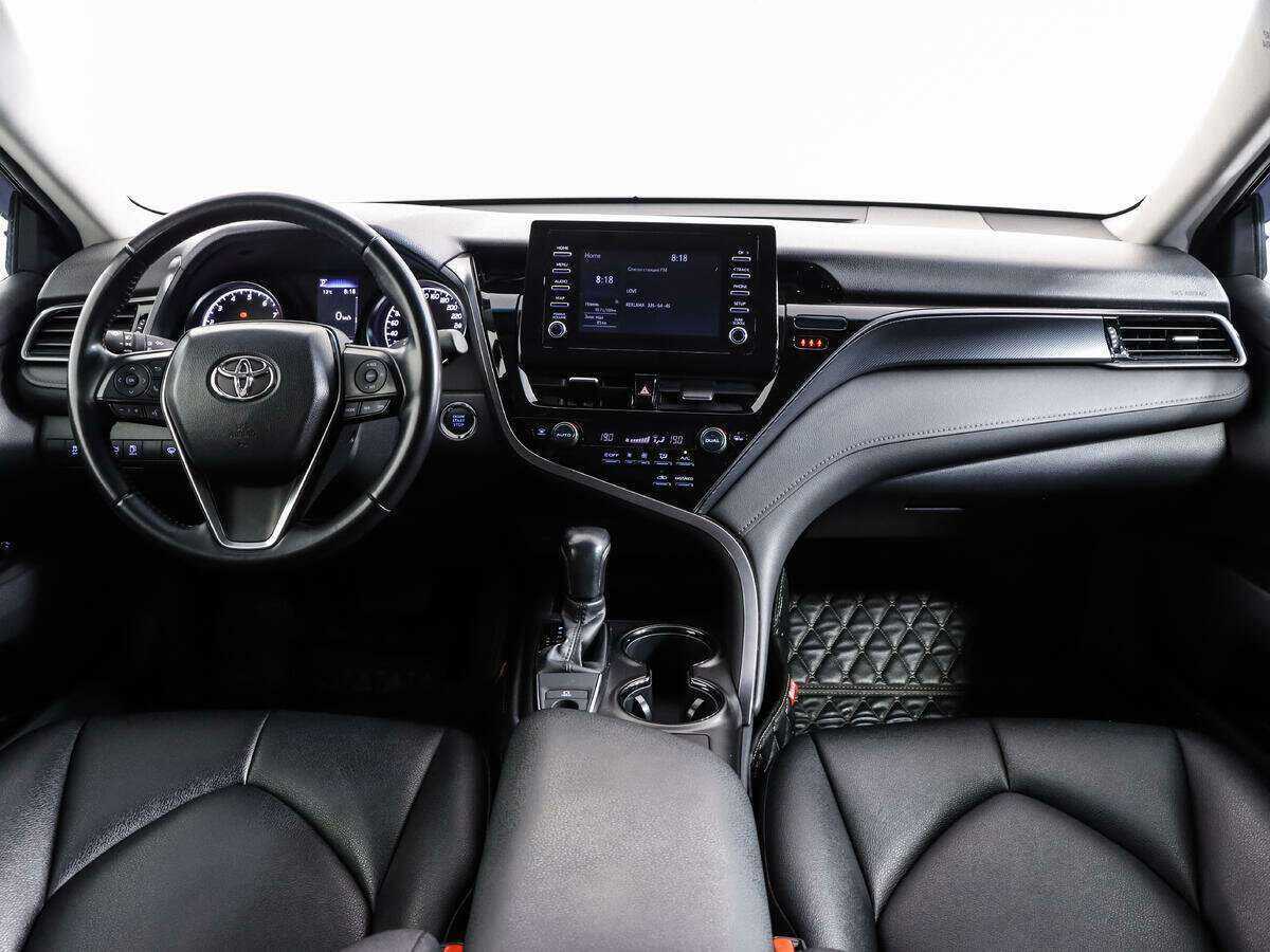 Купить Toyota Camry с пробегом. Фото: #7