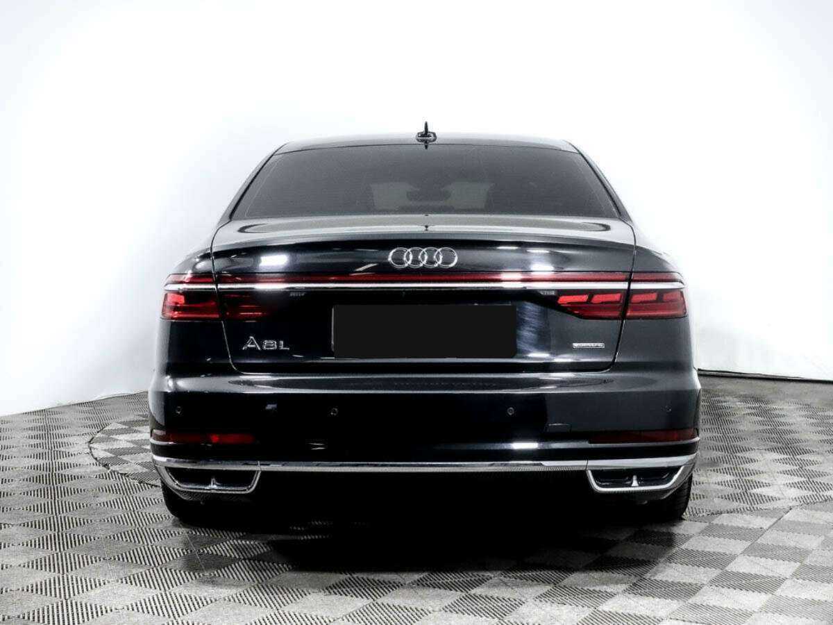 Купить Audi A8 с пробегом. Фото: #4