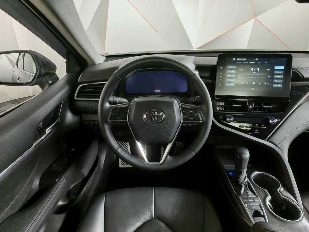 Купить Toyota Camry с пробегом. Фото: #14