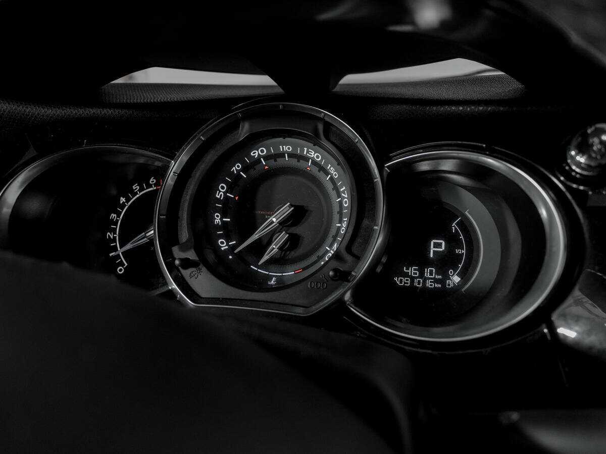 Купить Citroen DS3 с пробегом. Фото: #10