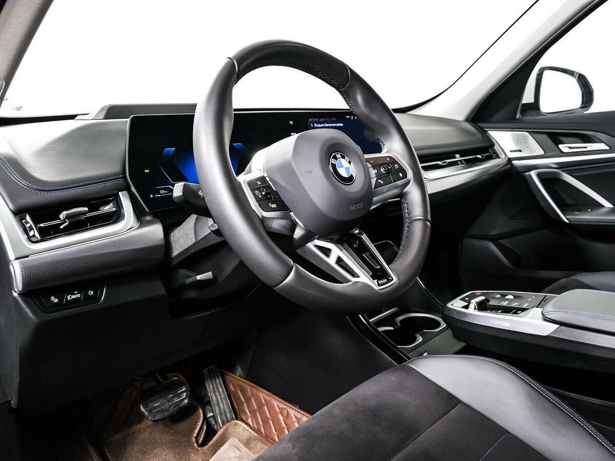 Купить BMW X1 с пробегом. Фото: #12