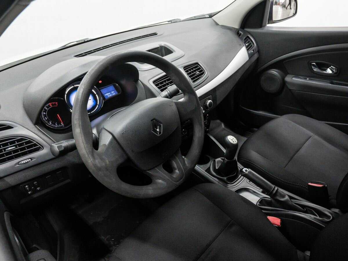 Купить Renault Fluence с пробегом. Фото: #9