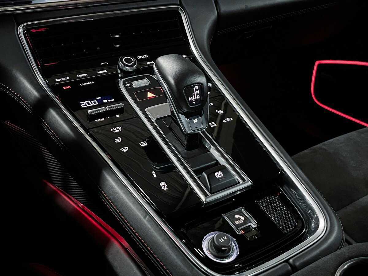 Купить Porsche Panamera с пробегом. Фото: #29