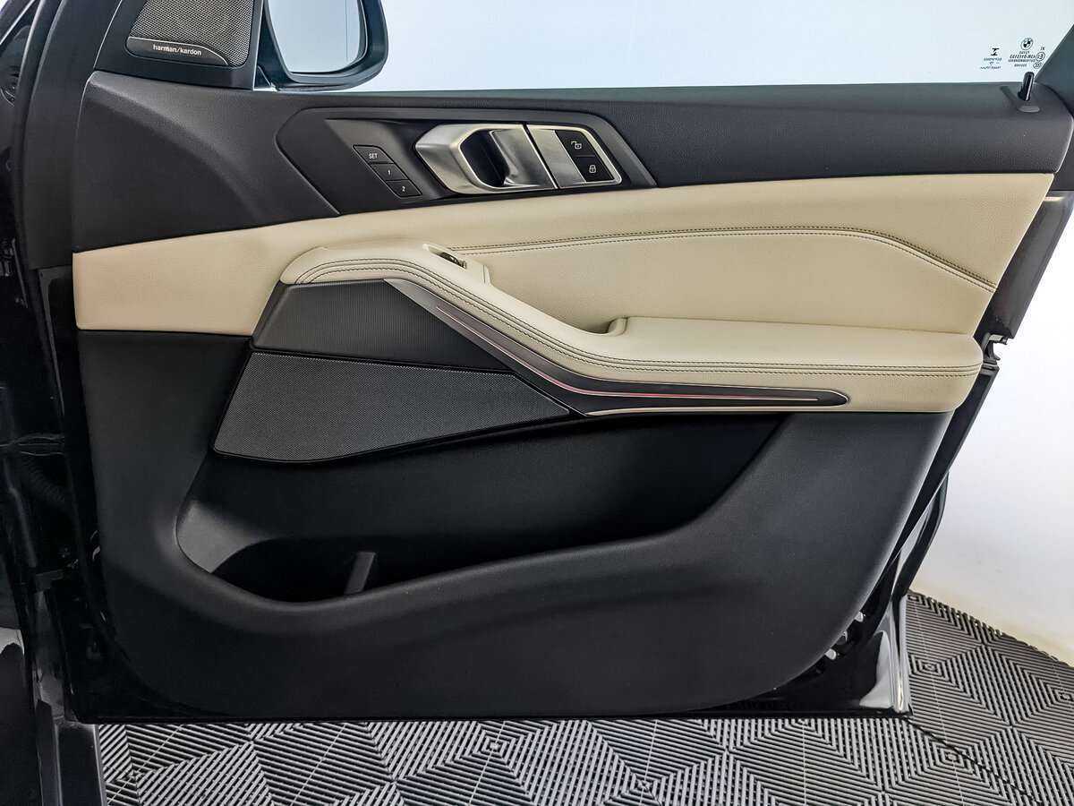 Купить BMW X5 с пробегом. Фото: #20