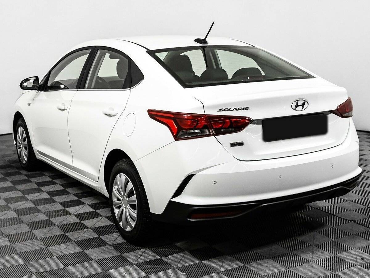 Купить Hyundai Solaris с пробегом. Фото: #6