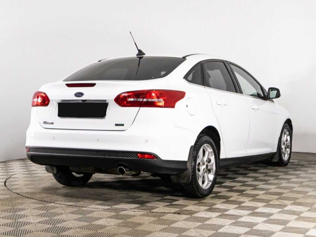 Купить Ford Focus с пробегом. Фото: #4