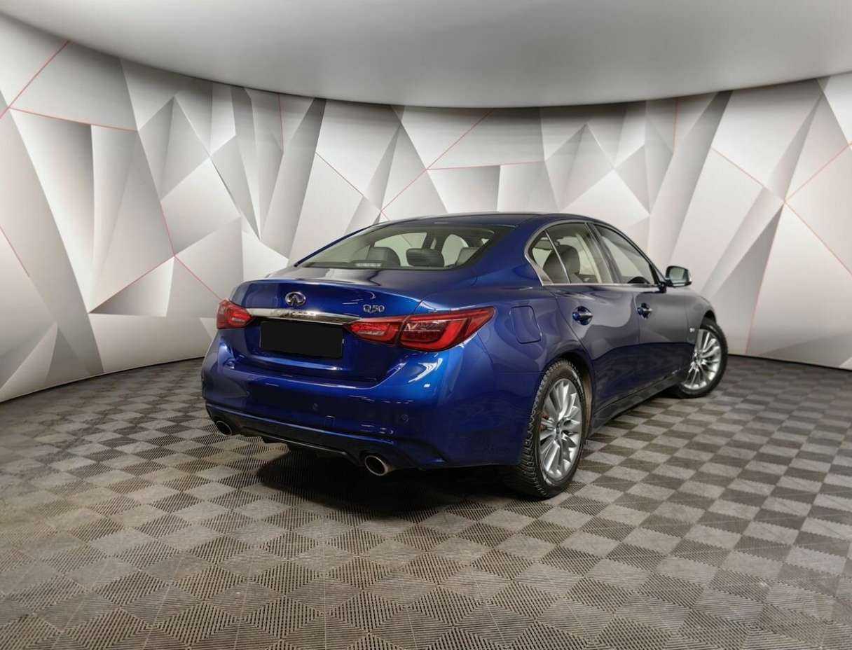 Купить Infiniti Q50 с пробегом. Фото: #1