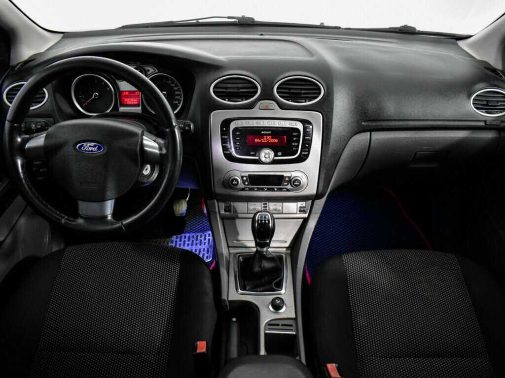 Купить Ford Focus с пробегом. Фото: #13