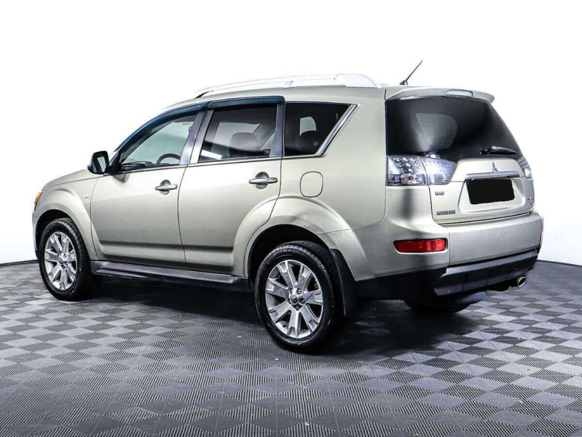 Купить Mitsubishi Outlander с пробегом. Фото: #6