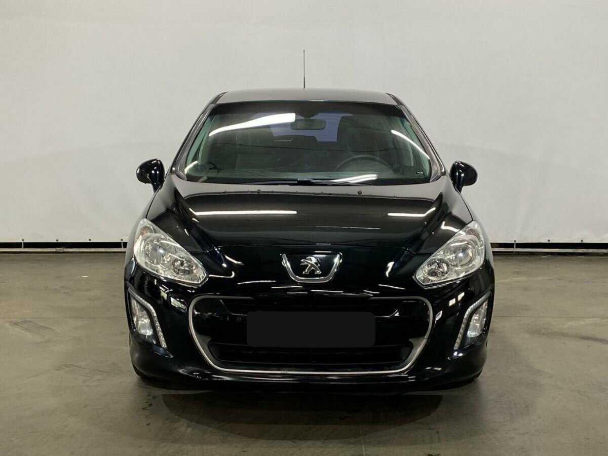 Купить Peugeot 308 с пробегом. Фото: #1