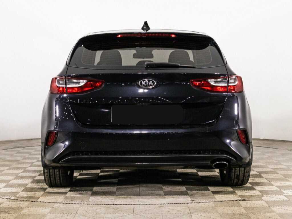 Купить Kia Ceed с пробегом. Фото: #5