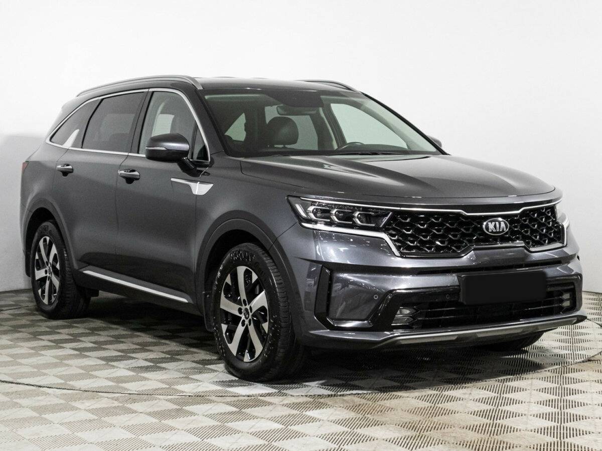 Купить Kia Sorento с пробегом. Фото: #2