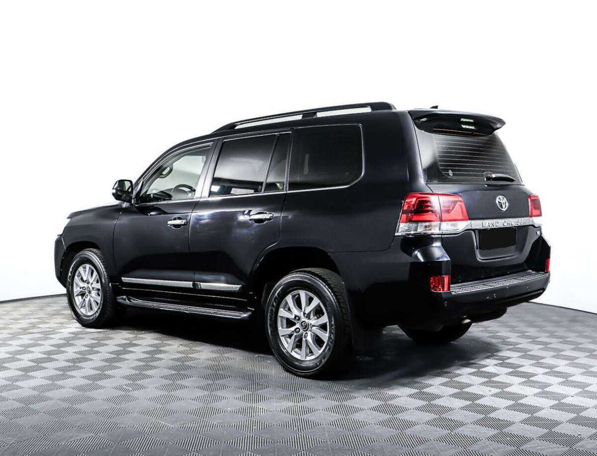 Купить Toyota Land Cruiser с пробегом. Фото: #6
