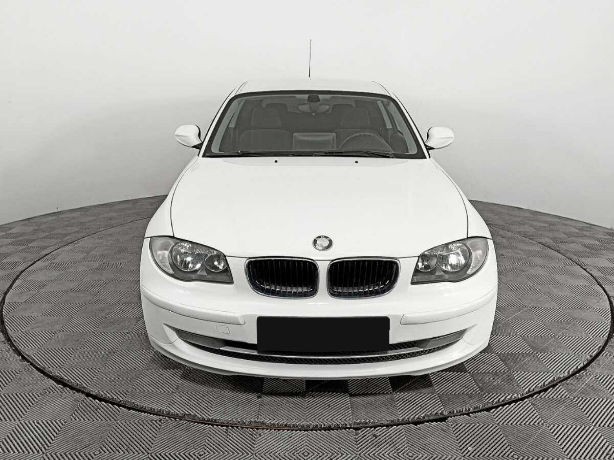 Купить BMW 1 серии с пробегом. Фото: #1
