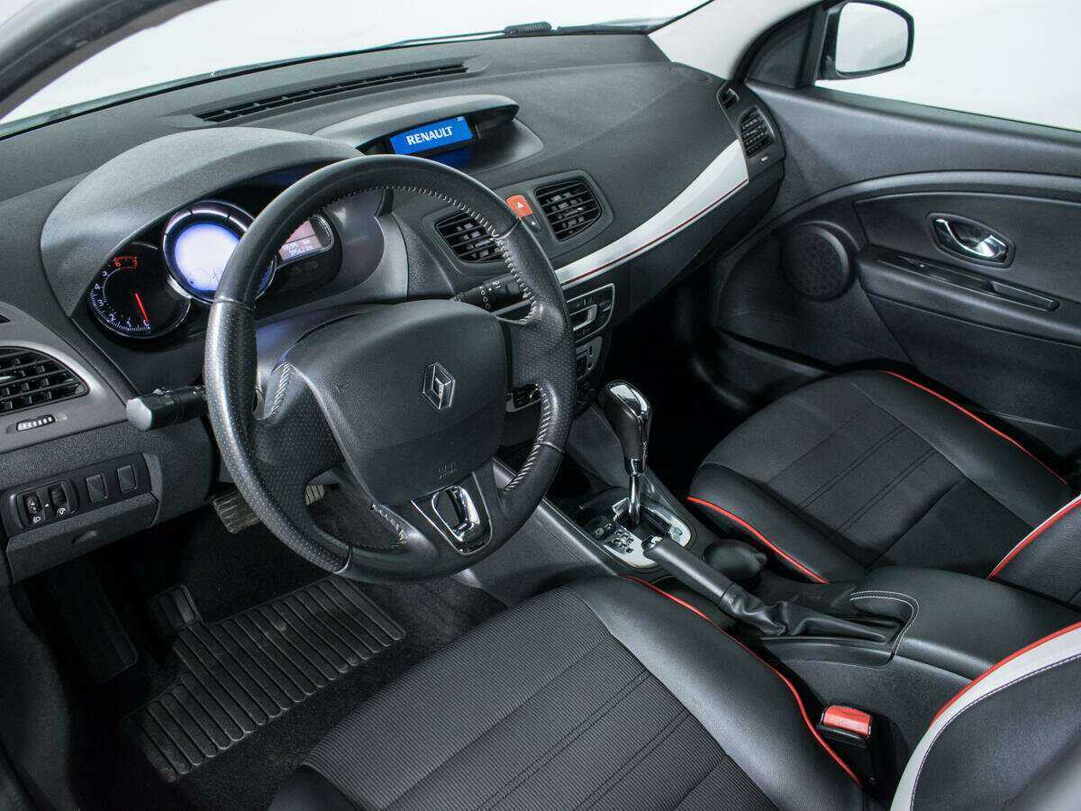 Купить Renault Megane с пробегом. Фото: #12