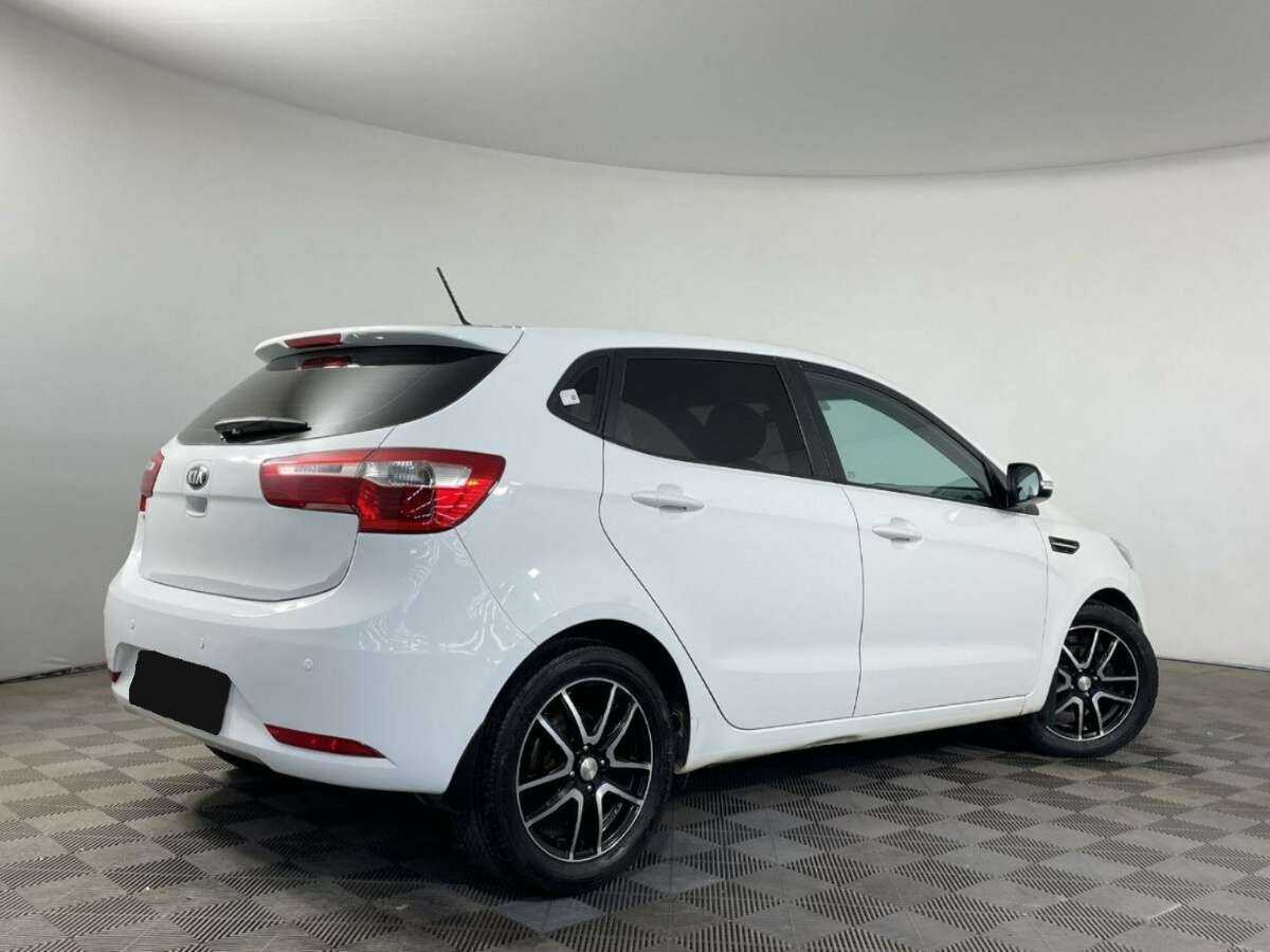Купить Kia Rio с пробегом. Фото: #5