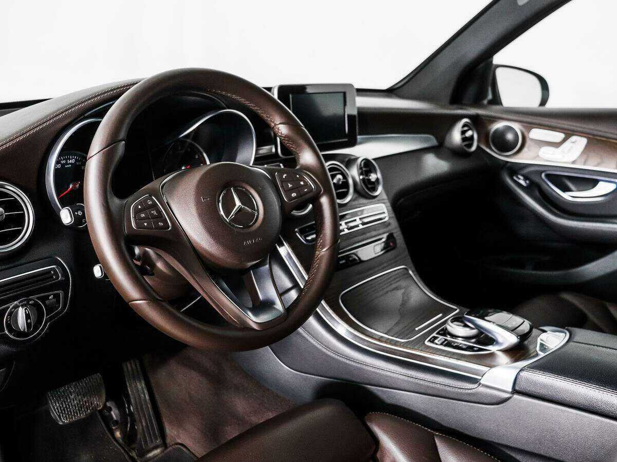 Купить Mercedes-Benz GLC с пробегом. Фото: #8