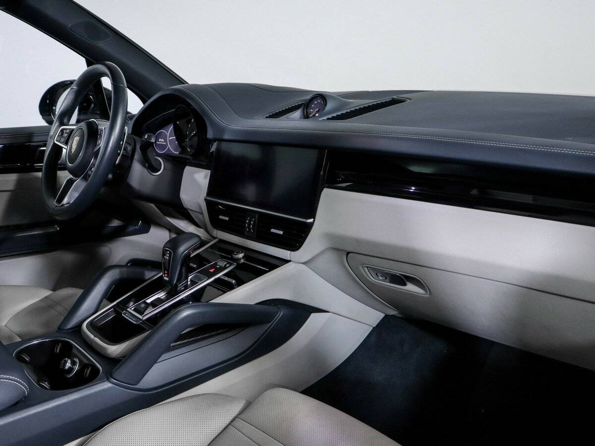Купить Porsche Cayenne с пробегом. Фото: #8