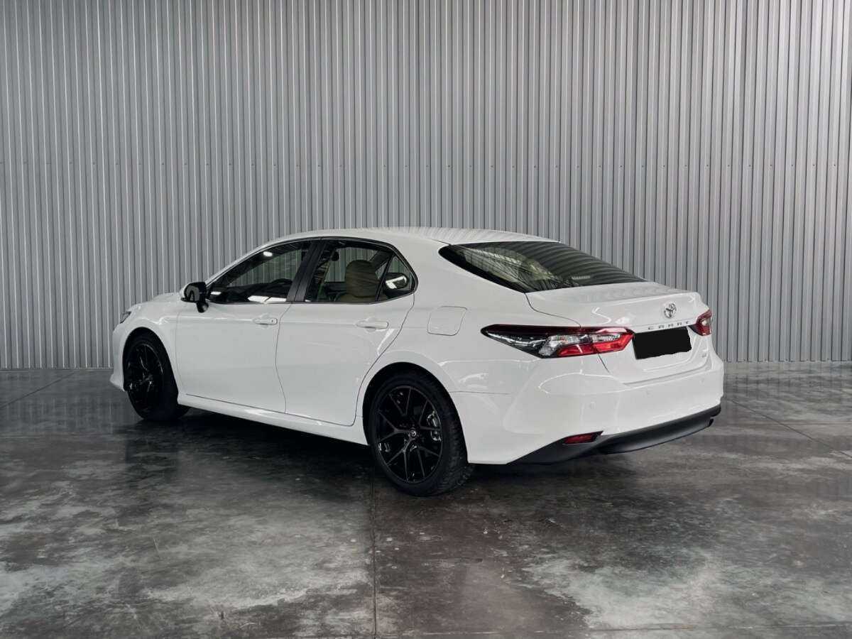 Купить Toyota Camry с пробегом. Фото: #6