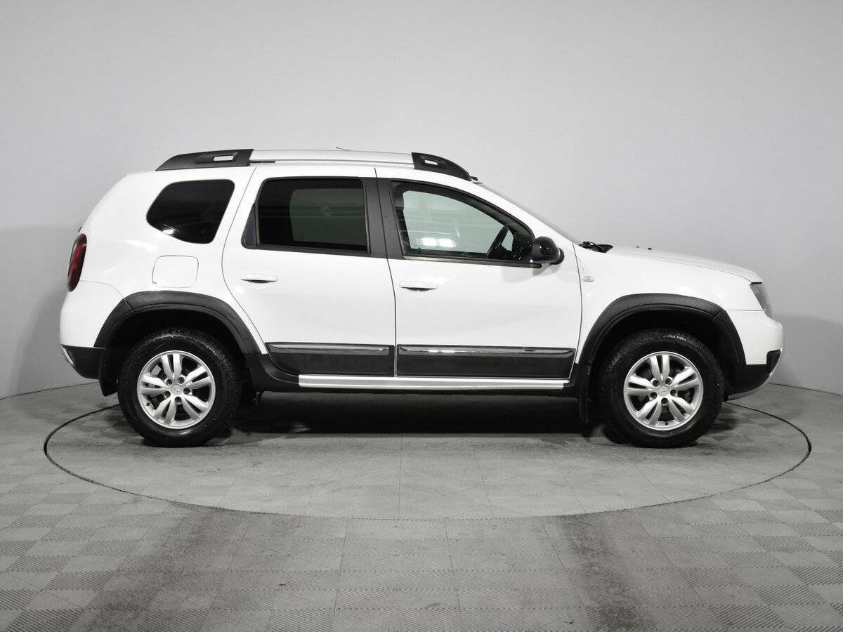 Купить Renault Duster с пробегом. Фото: #3